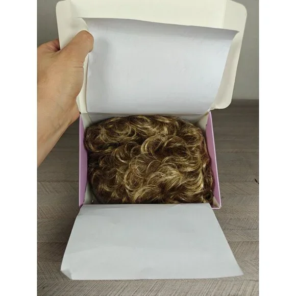 Paula Young Adelaide Wig Short Curly Hair Golden Blonde 14/26AB Size Average